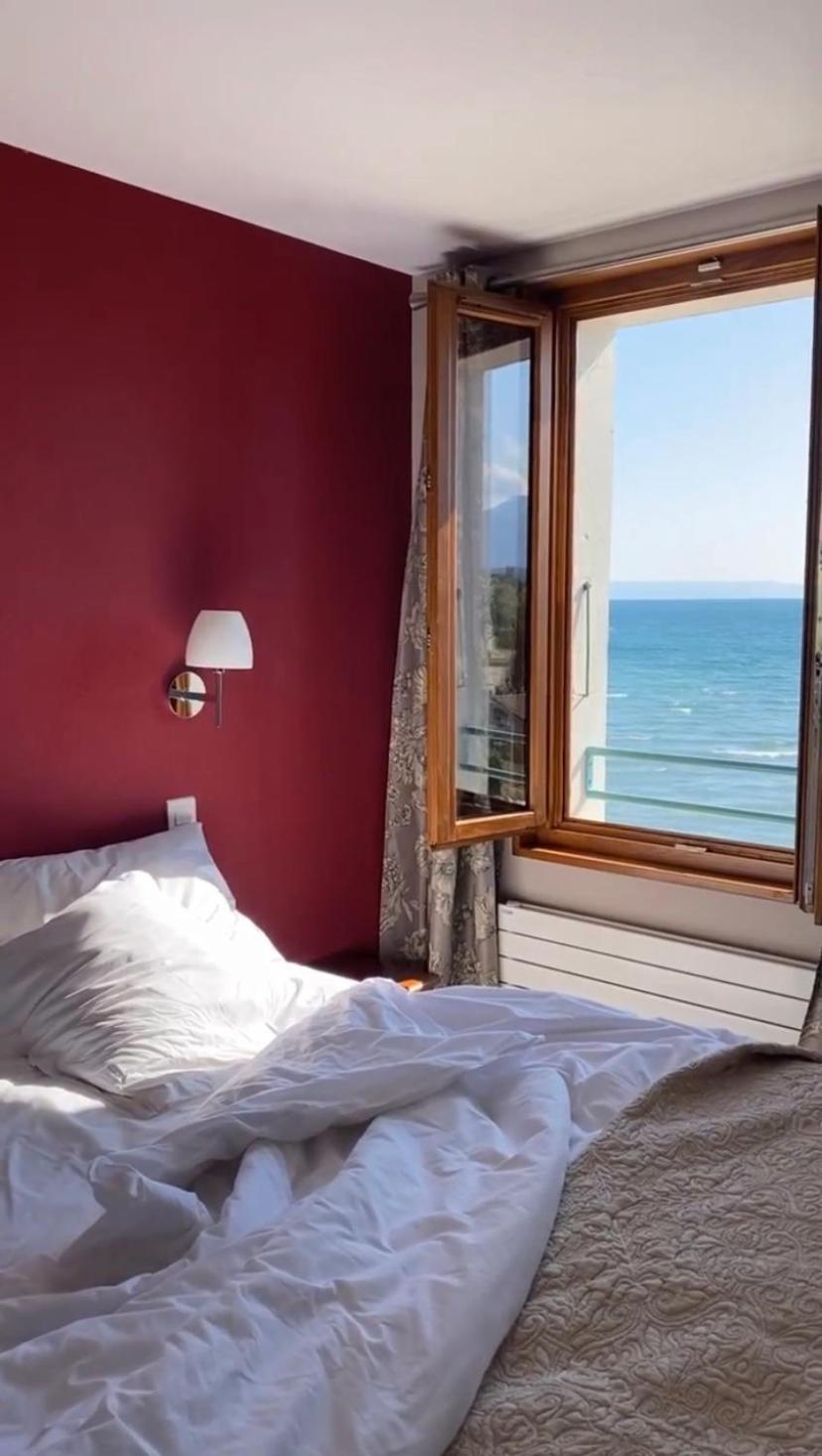 Hotel De La Plage Excenevex Bagian luar foto